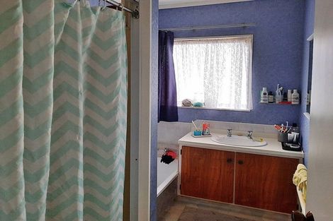 Photo of property in 68 Jonathon Street, Brookfield, Tauranga, 3110