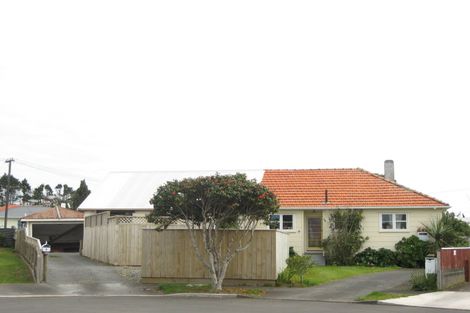 Photo of property in 9-11 Raleigh Street, Vogeltown, New Plymouth, 4310