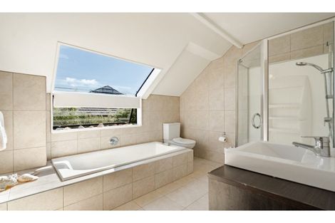 Photo of property in 1/121 Astley Avenue, New Lynn, Auckland, 0600