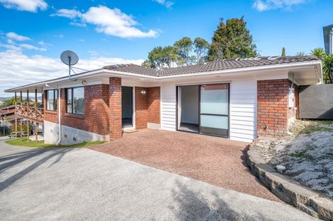 Photo of property in 176 Sturges Road, Henderson, Auckland, 0612