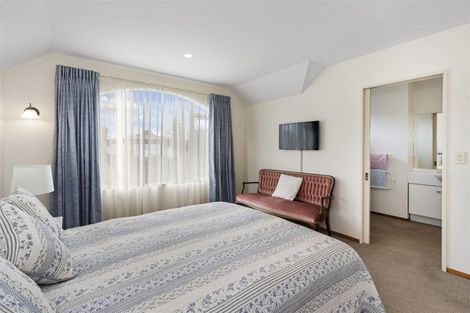 Photo of property in 5 Gleneagles Terrace, Ilam, Christchurch, 8053