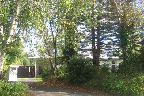 Photo of property in 25 Kimberley Grove, Westbrook, Palmerston North, 4412