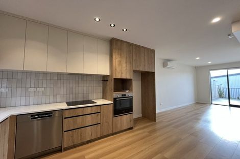 Photo of property in 22 Puihi Crescent, Massey, Auckland, 0614