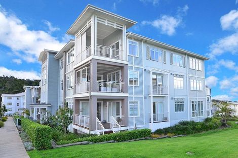 Photo of property in 68 Panorama Heights, Orewa, 0931