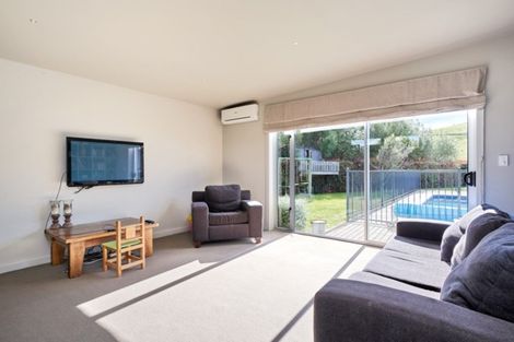 Photo of property in 6 Te Roera Drive, Taradale, Napier, 4112