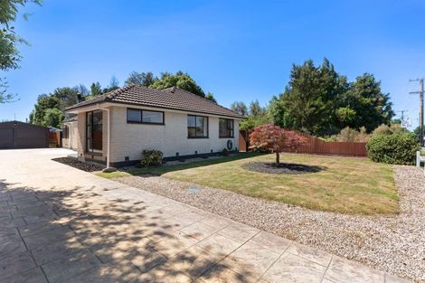 Photo of property in 22 Woodend Road, Woodend, 7610