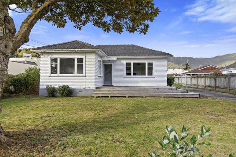 Photo of property in 145 Stokes Valley Road, Stokes Valley, Lower Hutt, 5019