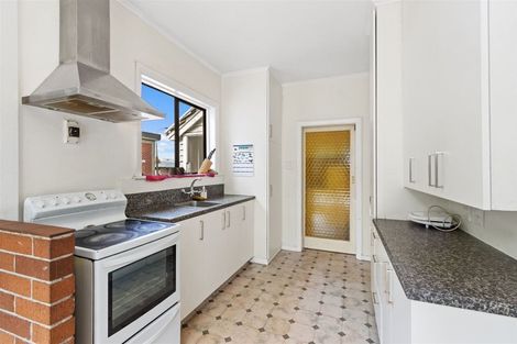 Photo of property in 6 Kyle Street, Riccarton, Christchurch, 8011