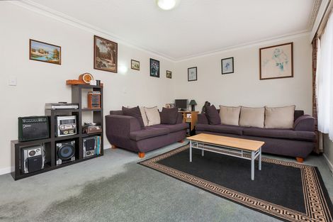 Photo of property in 2/27 Cardwell Street, Onehunga, Auckland, 1061
