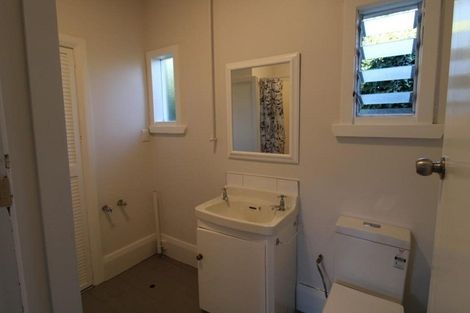 Photo of property in 44 Garreg Road, Bryndwr, Christchurch, 8052