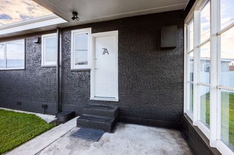 Photo of property in 7a-b Jull Crescent, Waipukurau, 4200