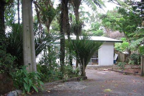 Photo of property in 82 Park Road, Titirangi, Auckland, 0604