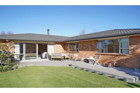 Photo of property in 10 Walker Place, Rangiora, 7400