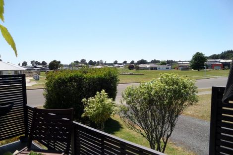 Photo of property in 65 Parekaawa Drive, Motuoapa, Turangi, 3382