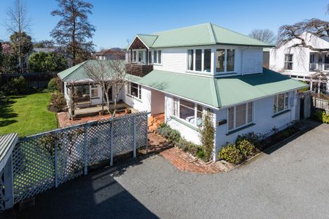 Photo of property in 37 Holly Road, St Albans, Christchurch, 8014