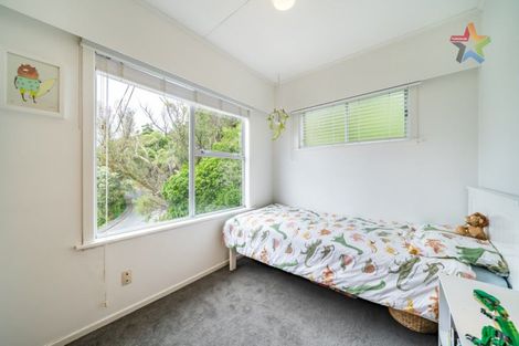 Photo of property in 6 Nikau Road, Point Howard, Lower Hutt, 5013