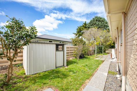Photo of property in 2 Carrington Avenue, Hillcrest, Hamilton, 3216