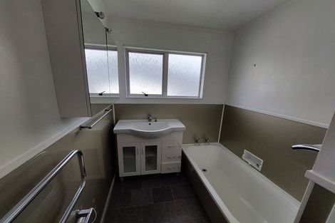 Photo of property in 56 Kohe Street, Parahaki, Whangarei, 0112