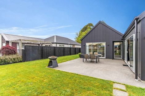 Photo of property in 8 John Raven Lane, Woodend, 7610