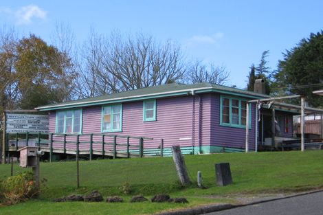 Photo of property in 43 Johnston Road, Kawakawa, 0210