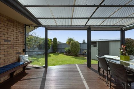 Photo of property in 7a Barberry Lane, Te Atatu Peninsula, Auckland, 0610