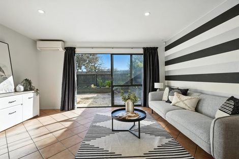 Photo of property in 112 Strickland Street, Sydenham, Christchurch, 8023