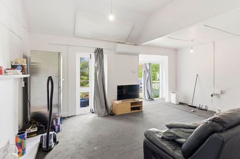 Photo of property in 143 Queen Street, North Dunedin, Dunedin, 9016