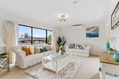 Photo of property in 46 Hutchinsons Road, Bucklands Beach, Auckland, 2014