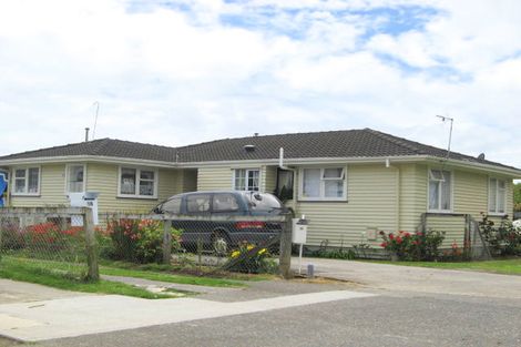 Photo of property in 18 Forbury Place, Mangere, Auckland, 2022