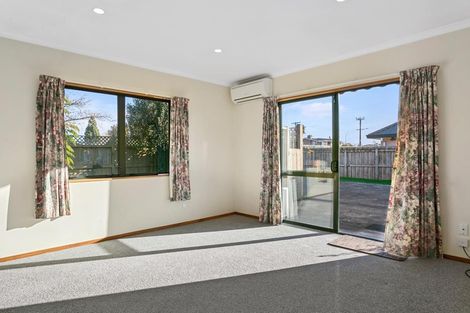 Photo of property in 99 Browning Street, Leamington, Cambridge, 3432