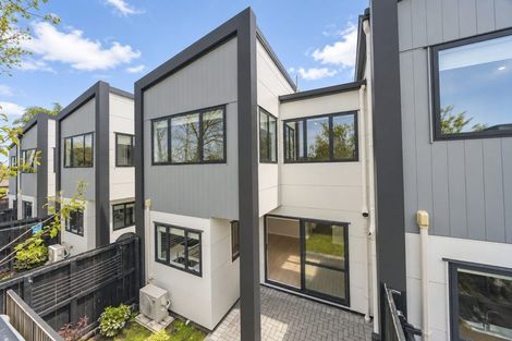 Photo of property in 5/7 Tapu Road, Huapai, Kumeu, 0810