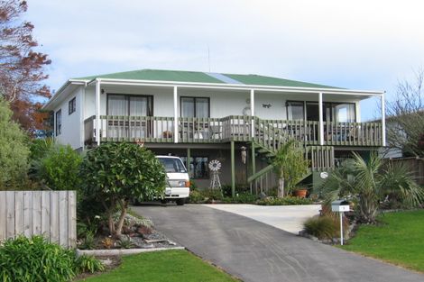 Photo of property in 7 Kawau View Road, Snells Beach, 0920