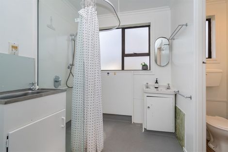 Photo of property in 15 High Street, Milton, 9220