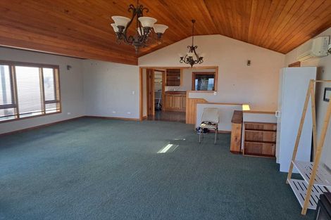 Photo of property in 158 Owhiro Bay Parade, Owhiro Bay, Wellington, 6023