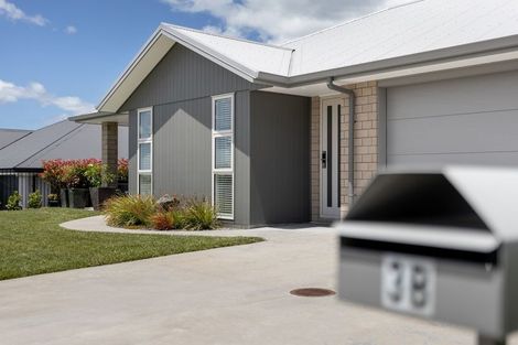 Photo of property in 3b Richardson Road, Omokoroa, 3114