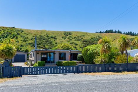 Photo of property in 19 South Bay Parade, South Bay, Kaikoura, 7300