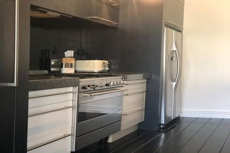 Photo of property in 8/49 Bond Street, Dunedin Central, Dunedin, 9016