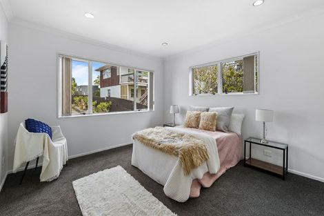 Photo of property in 58 Blanes Road, Weymouth, Auckland, 2103