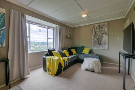 Photo of property in 13 Church Hill Road, Green Island, Dunedin, 9018