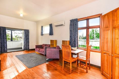 Photo of property in 1/96 Somerfield Street, Somerfield, Christchurch, 8024