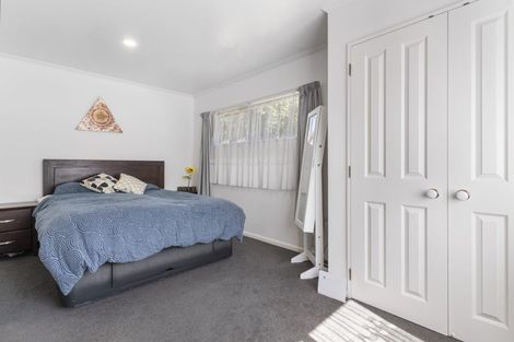 Photo of property in 16a Kokiri Street, Te Atatu South, Auckland, 0610