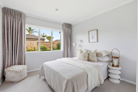 Photo of property in 136 Tuihana Drive, Papamoa Beach, Papamoa, 3118