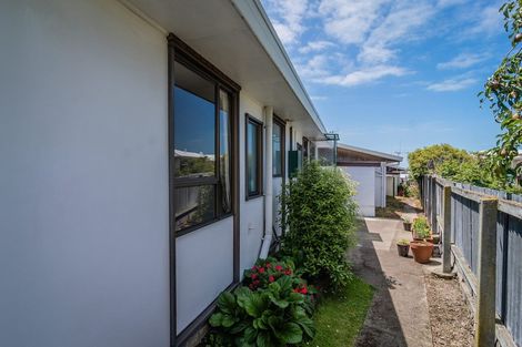 Photo of property in 3/28 Avenue Road, West End, Timaru, 7910
