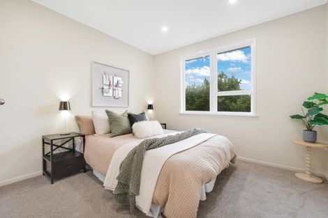 Photo of property in 14 Lysander Crescent, Beach Haven, Auckland, 0626