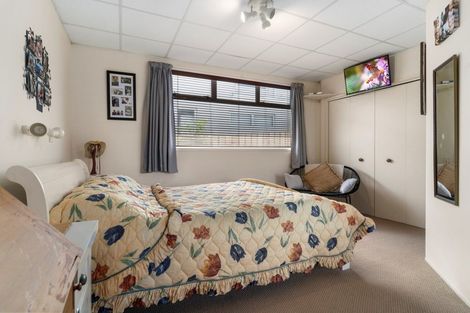 Photo of property in 225a Pukehina Parade, Pukehina, 3189