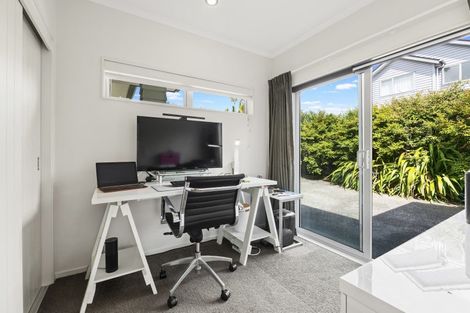 Photo of property in 31 Discovery Drive, Gulf Harbour, Whangaparaoa, 0930