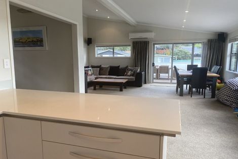 Photo of property in 37 Spinnaker Drive, Whitby, Porirua, 5024