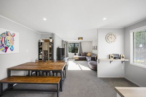 Photo of property in 7 Leaming Place, Clarks Beach, 2122