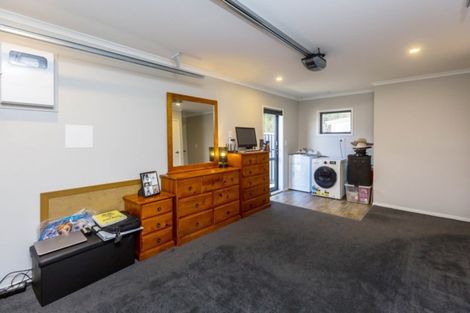 Photo of property in 123 Riverstone Drive, Riverstone Terraces, Upper Hutt, 5018