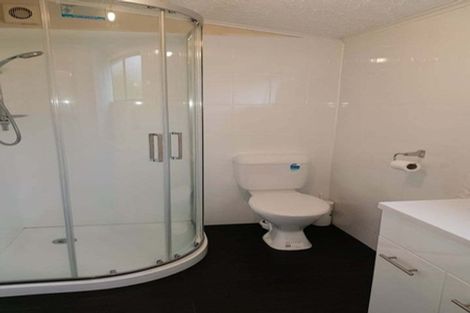 Photo of property in 33 Mackinnon Loop, Te Anau, 9600